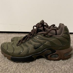Wmns Air Max Plus dark green size 5.5Y